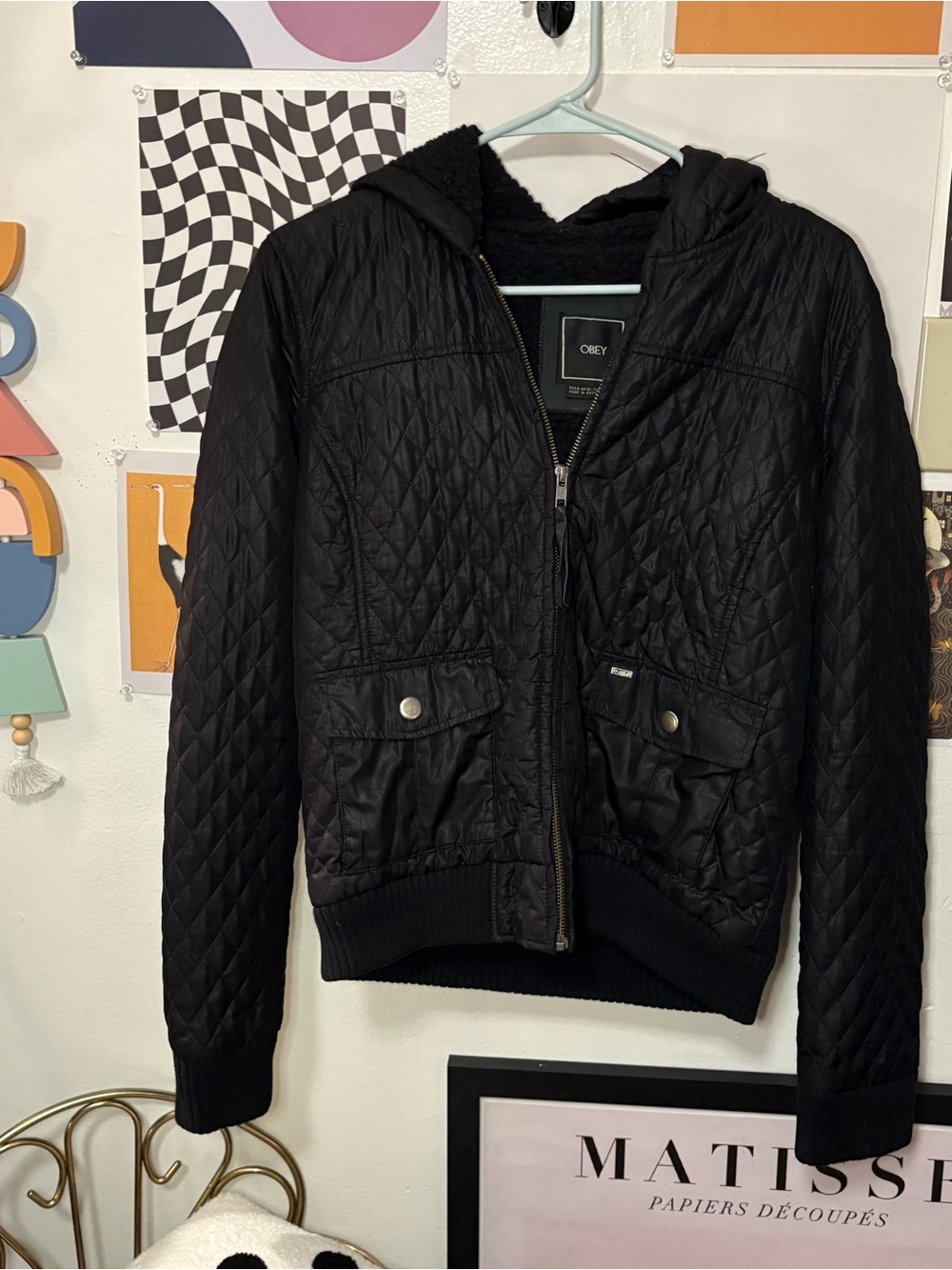 OBEY Black Quilted Sherpa Hooded Jacket Women’s Medium